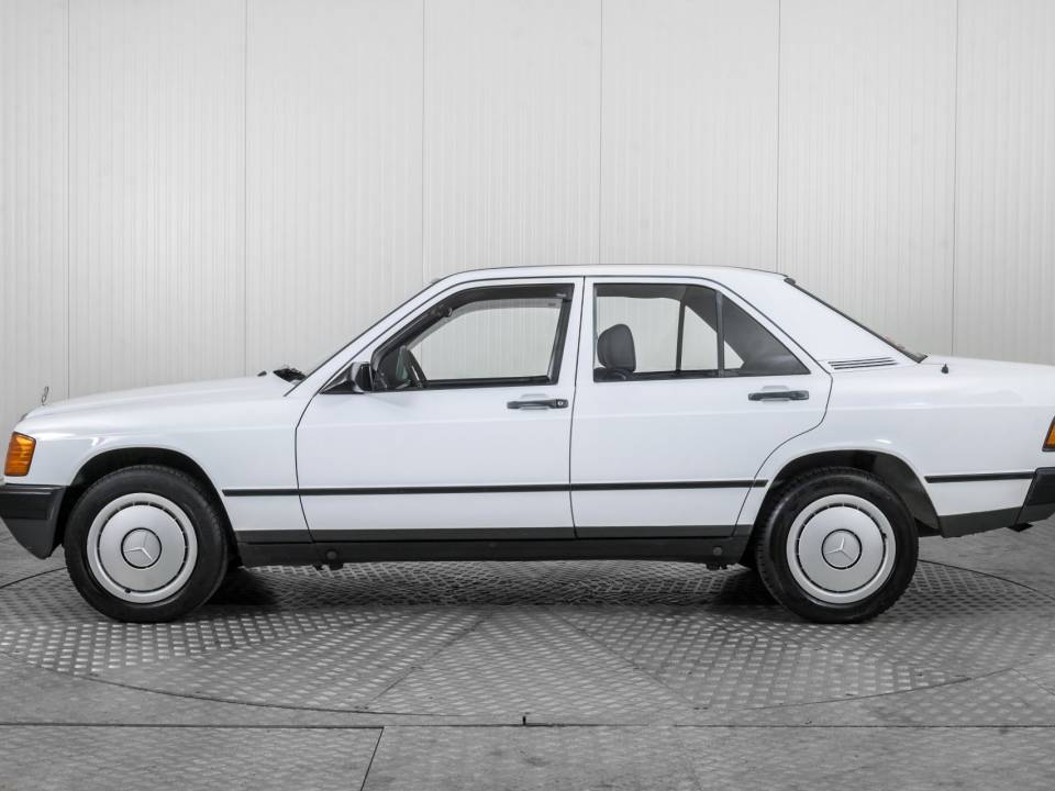 Imagen 10/50 de Mercedes-Benz 190 D (1986)