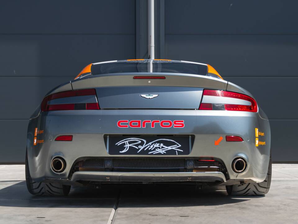 Bild 33/50 von Aston Martin V8 Vantage (2010)