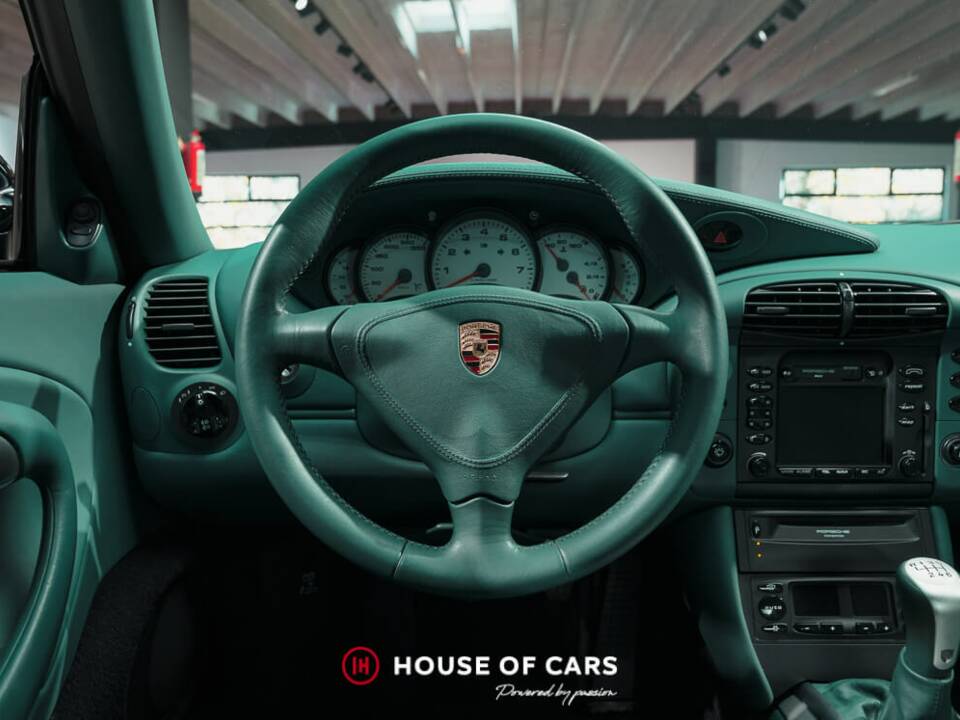 Bild 15/24 von Porsche 911 Carrera 4 (2000)