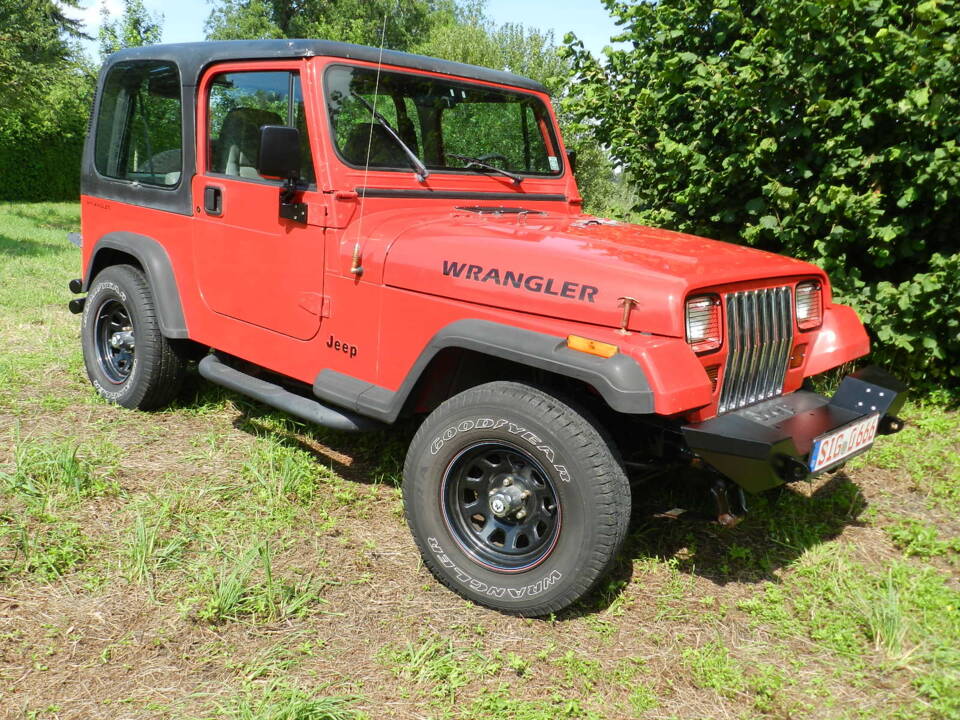 Imagen 25/58 de Jeep Wrangler 2.5L (1994)