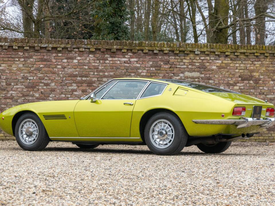 Image 18/50 of Maserati Ghibli (1970)