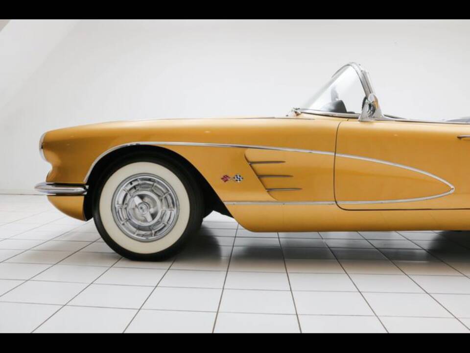 Image 7/100 of Chevrolet Corvette (1958)