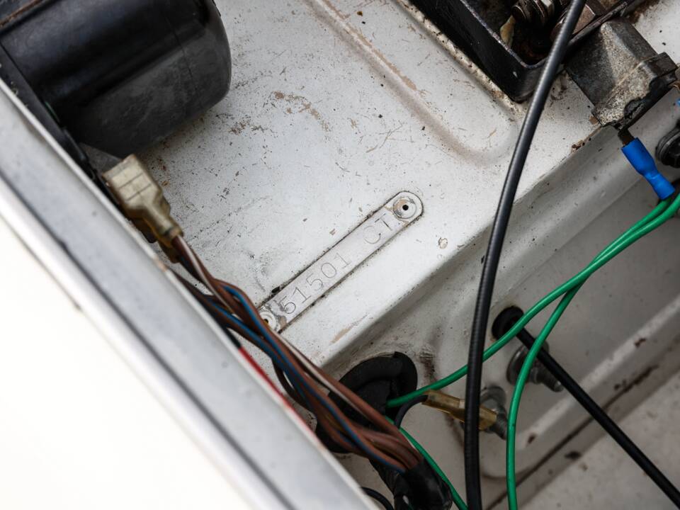 Image 37/42 of Triumph TR 4A (1966)