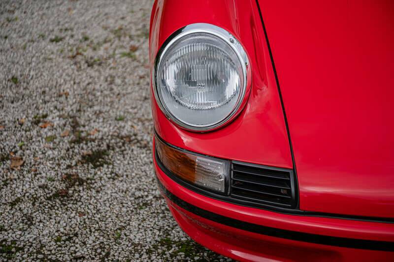 Image 36/44 of Porsche 911 Carrera RS 2.7 (Touring) (1969)