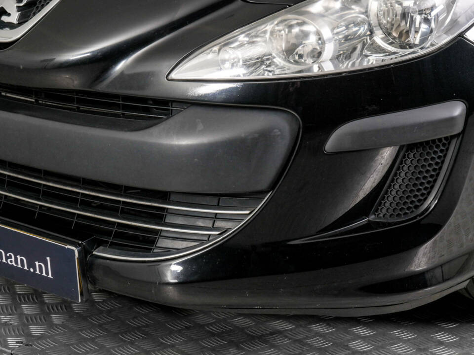 Bild 22/48 von Peugeot 308 1.6 VTi 120 Break (2008)