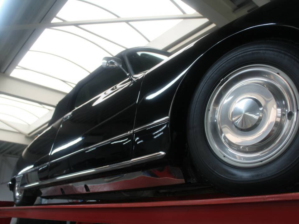 Image 8/50 of Citroën DS 23 Injection (1973)