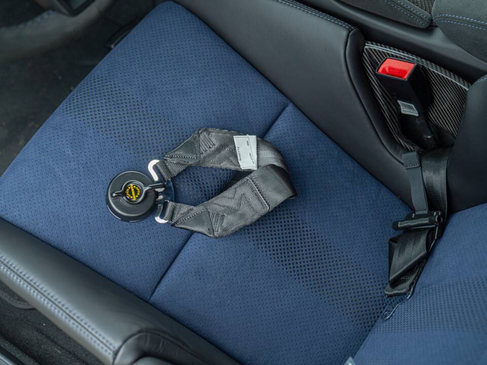 Image 57/100 of Porsche 718 Cayman GT4 RS Weissach (2024)
