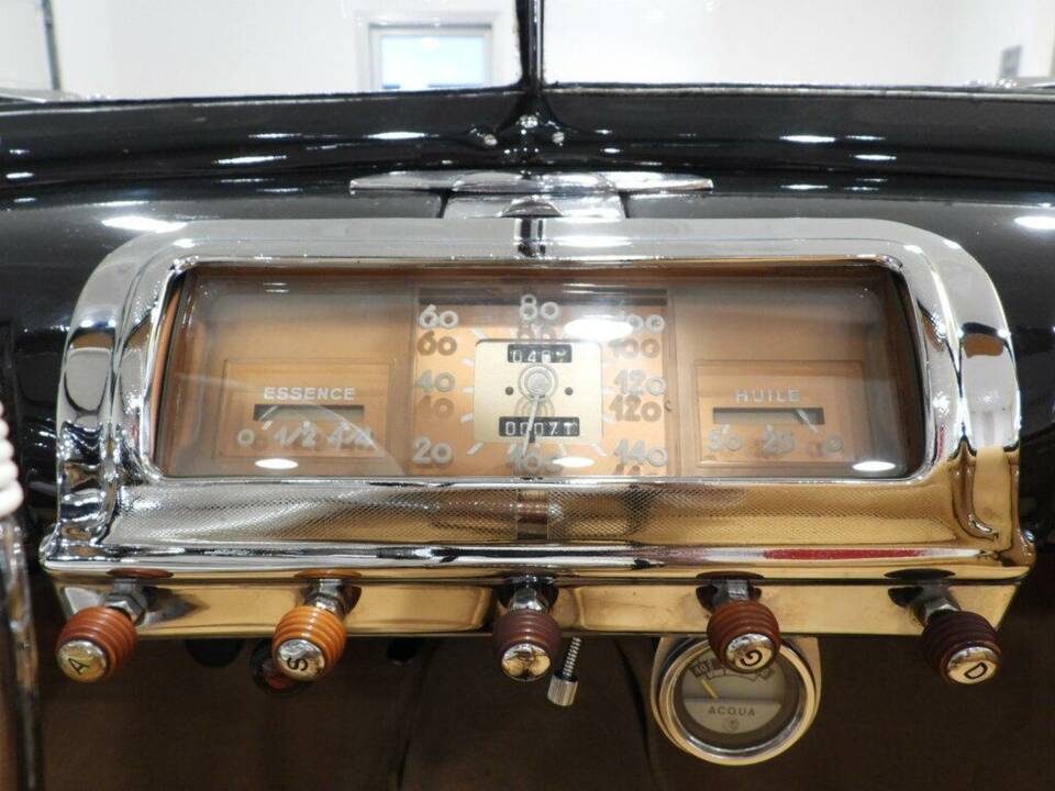 Image 7/14 of SIMCA 8 Sport (1950)