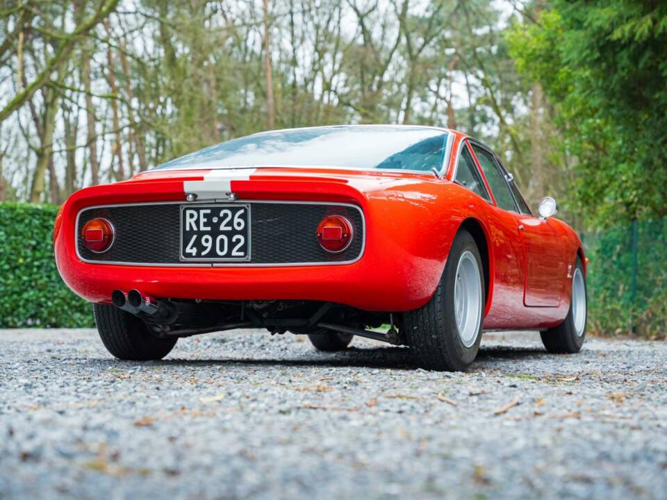 Image 7/22 of De Tomaso Vallelunga (1968)