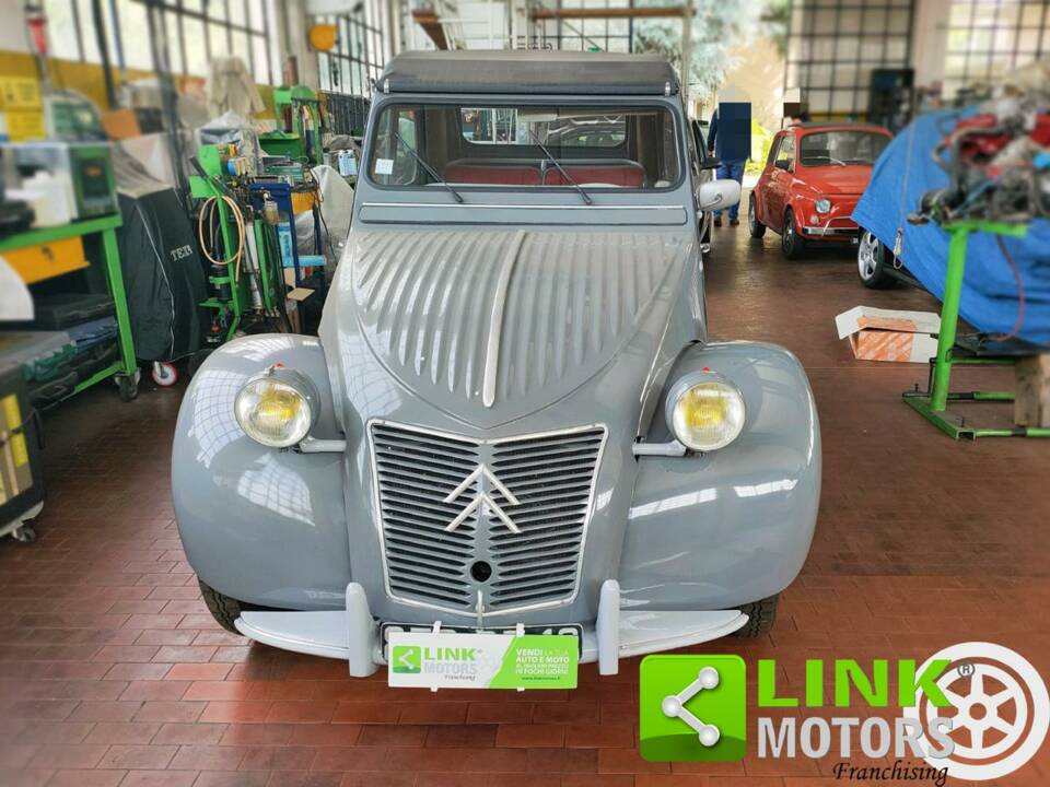 Immagine 2/6 di Citroën 2 CV (1957)