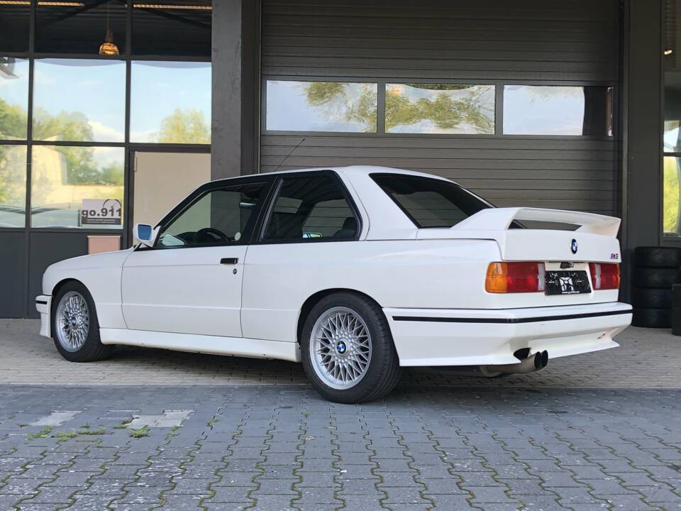 Image 5/27 of BMW M3 (1987)