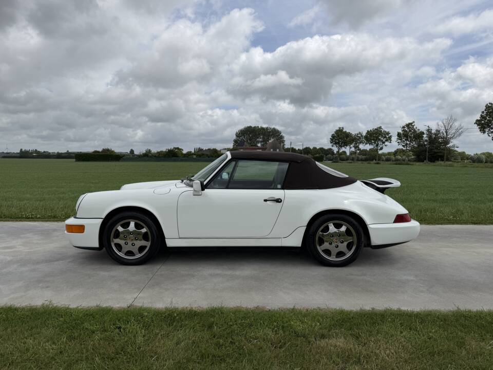 Image 11/62 of Porsche 911 Carrera 2 (1990)