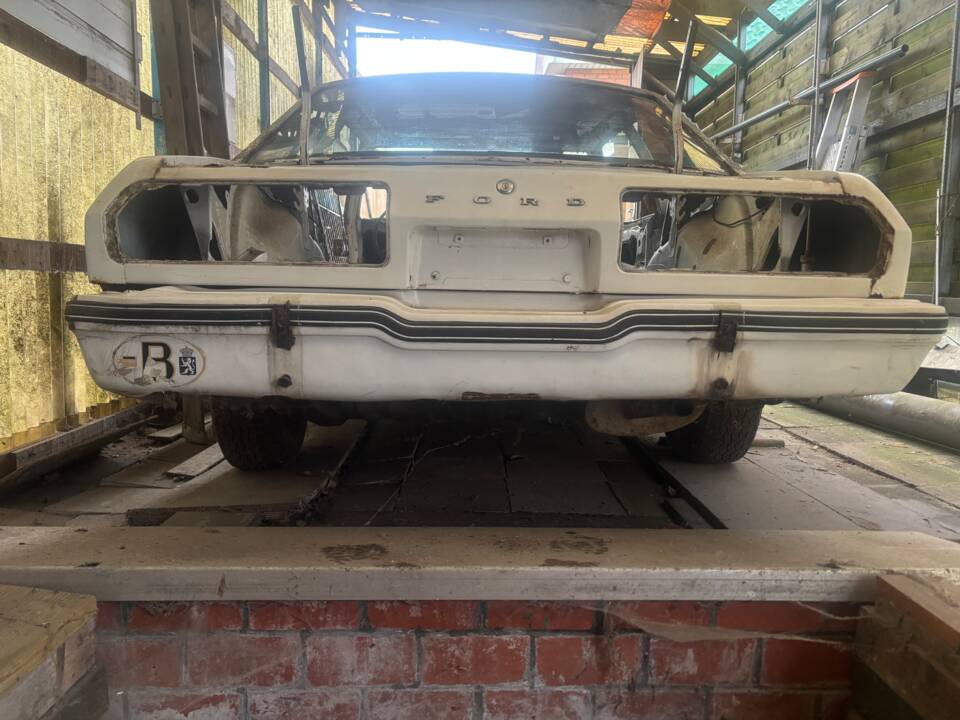 Bild 22/24 von Ford Mustang II Ghia 170 (1977)