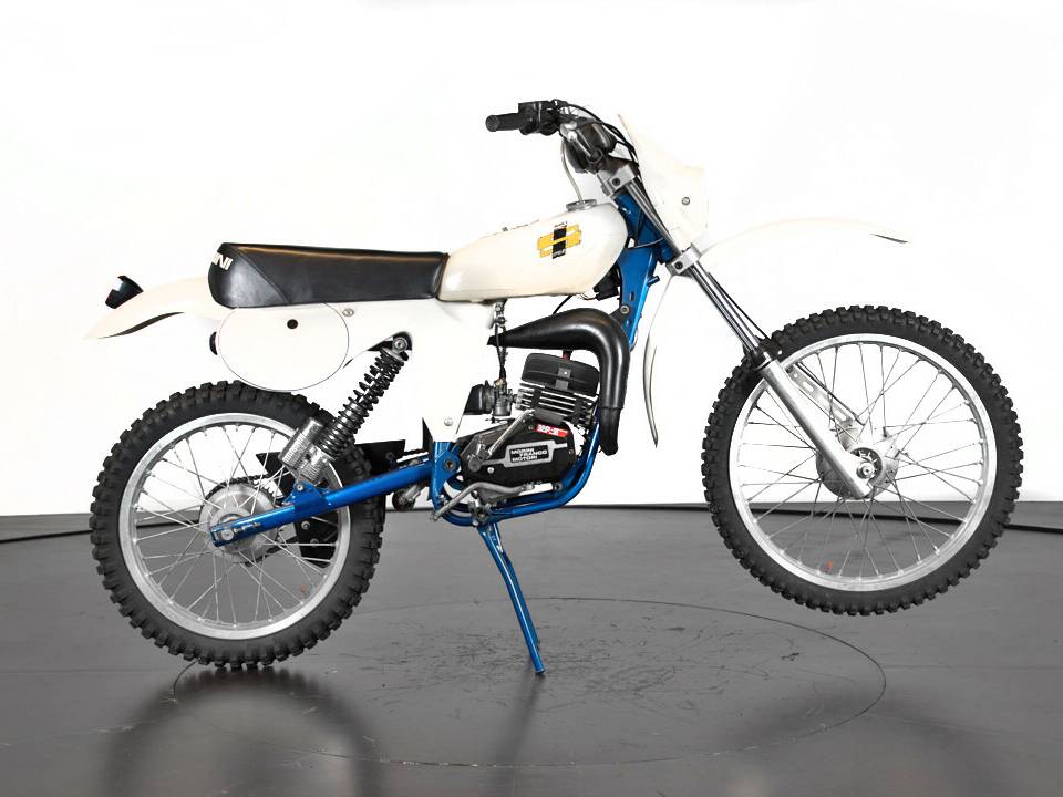 Image 2/15 of Simonini Speedy 50 Regolarità (1979)