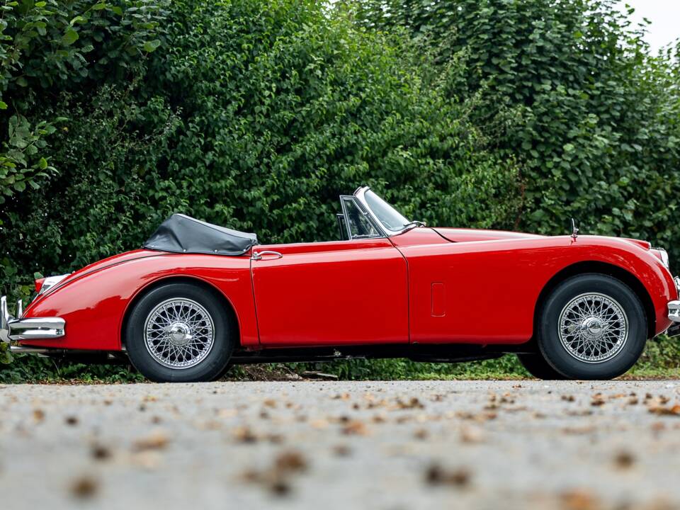 Afbeelding 2/50 van Jaguar XK 150 DHC (1959)