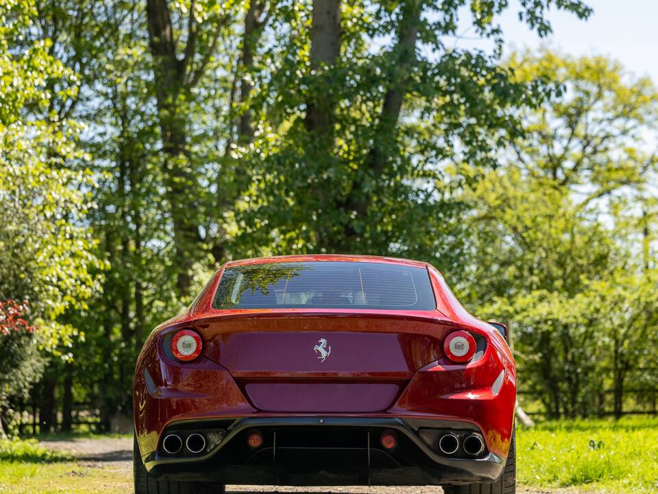 Bild 15/50 von Ferrari FF (2012)