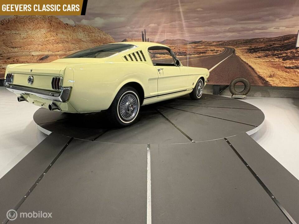 Image 13/50 de Ford Mustang 289 (1965)