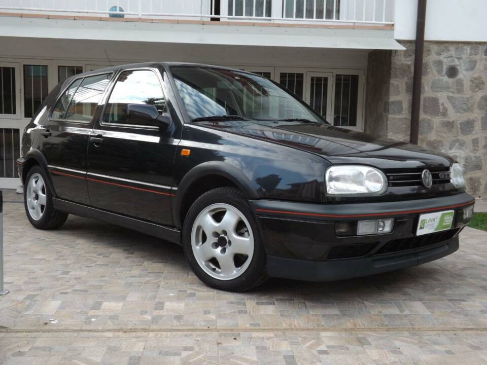 Bild 3/50 von Volkswagen Golf III 2.0 16V GTI (1993)