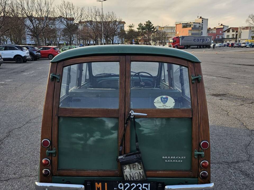 Immagine 17/83 di Morris Minor 1000 Traveller (1969)