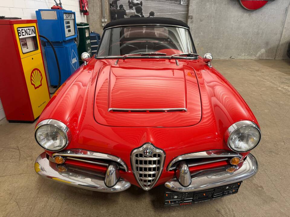 Afbeelding 4/21 van Alfa Romeo Giulia 1600 Spider (1963)