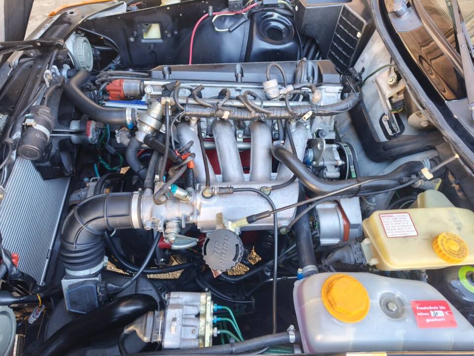 Image 20/24 of Saab 900 2.1 i 16V (1991)