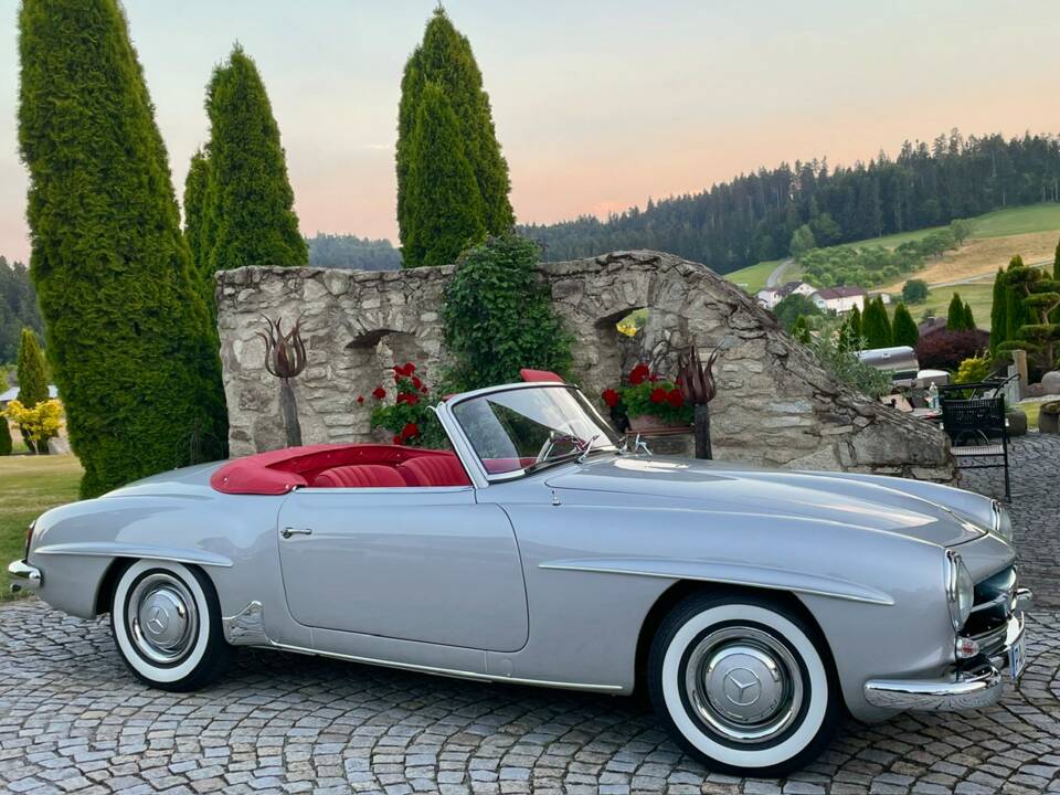 Image 1/54 of Mercedes-Benz 190 SL (1957)