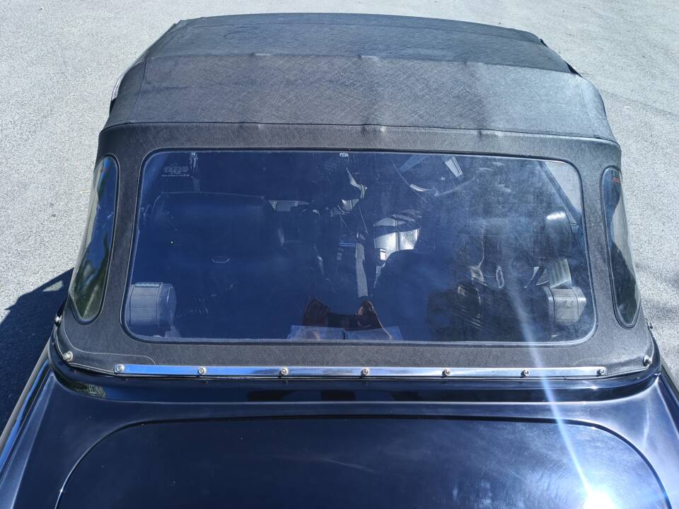 Image 21/29 of MG Midget 1500 (1979)