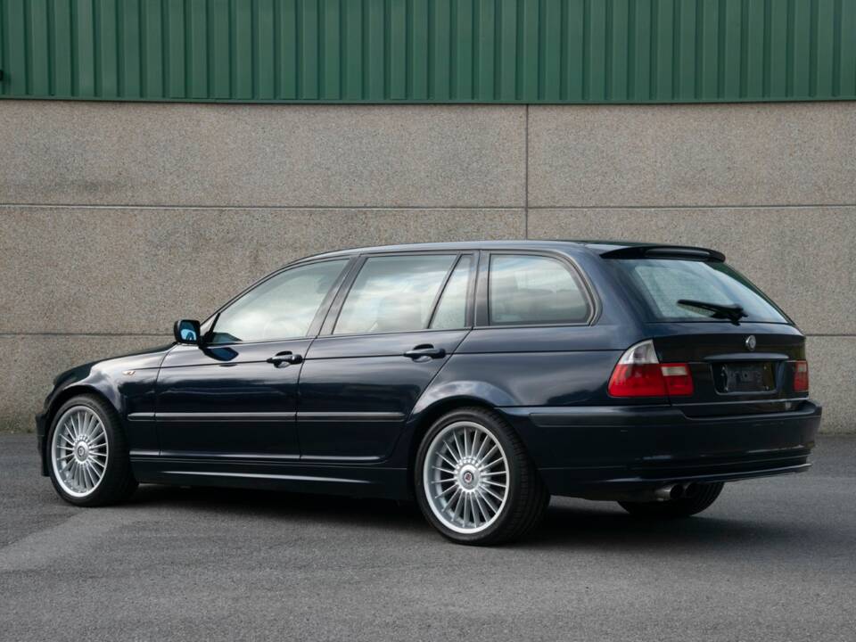 Image 9/33 of ALPINA B3 3.3 Allrad Touring (2002)