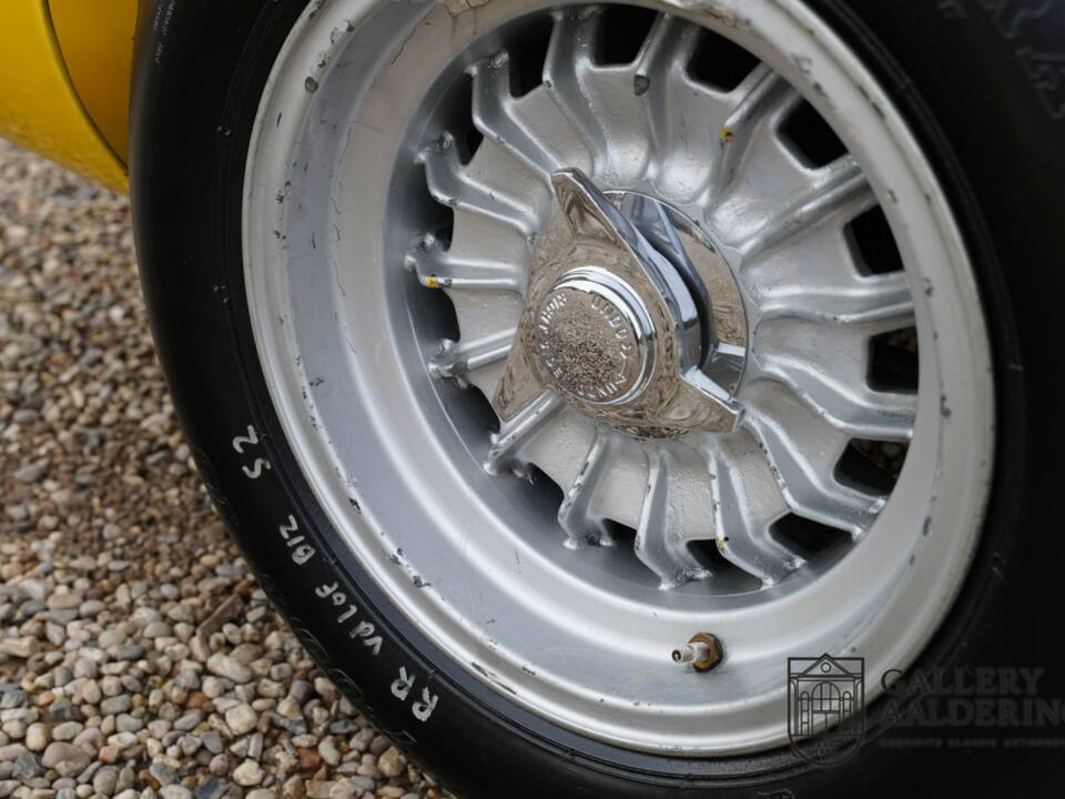 Bild 43/50 von Bizzarrini GT Strada 5300 (1965)
