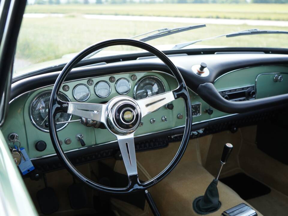 Image 19/75 of Maserati 3500 GT Touring (1961)