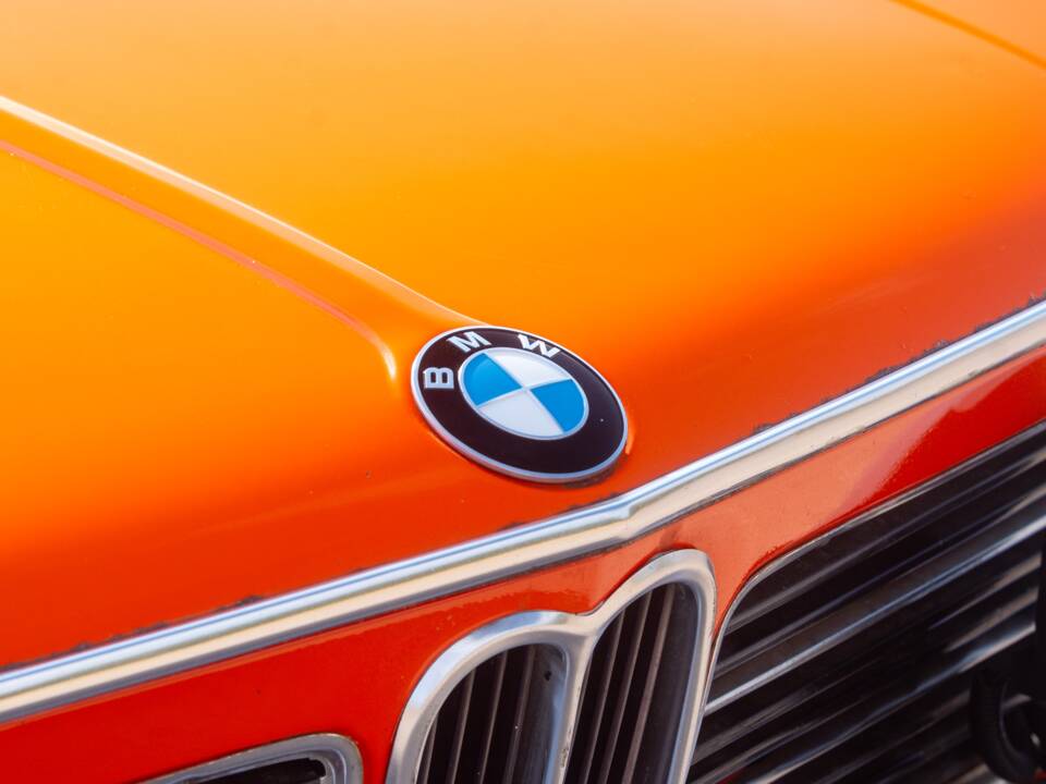 Bild 18/50 von BMW 2002 tii Touring (1973)
