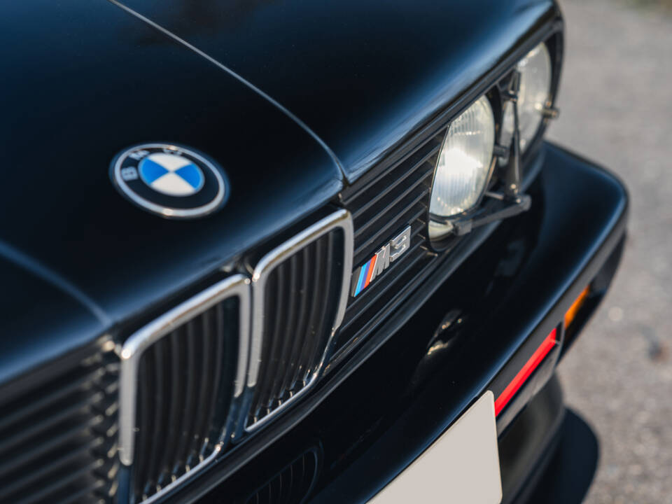Image 44/50 of BMW M3 Sport Evo (1990)