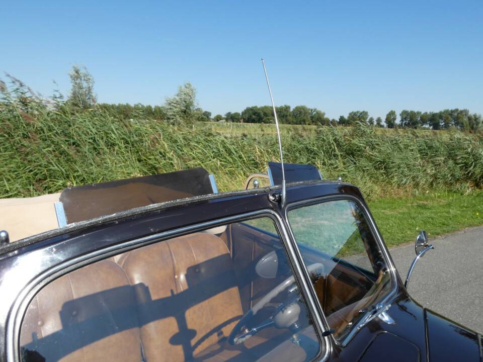 Image 40/52 de Ford V8 (1938)