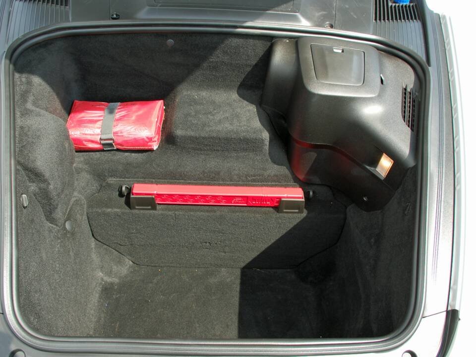 Immagine 21/25 di Porsche Boxster (2010)