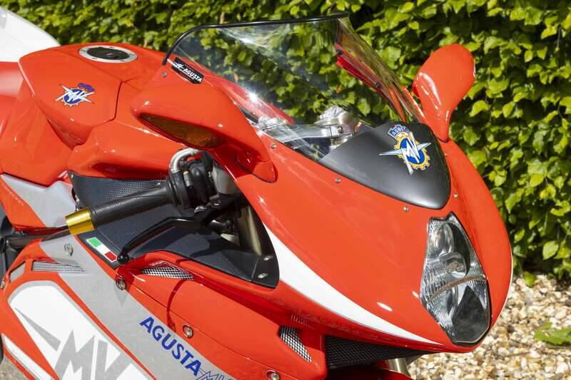 Immagine 7/45 di MV Agusta F4 1000 S (2006)