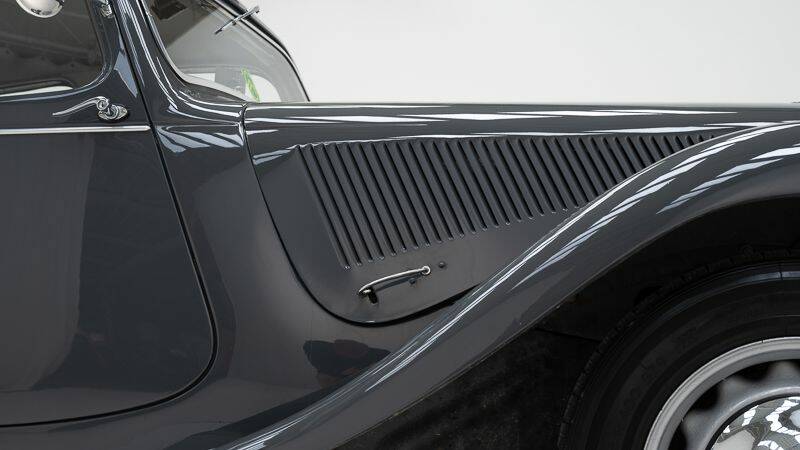 Image 12/15 de Citroën Traction Avant 11 BL (1950)