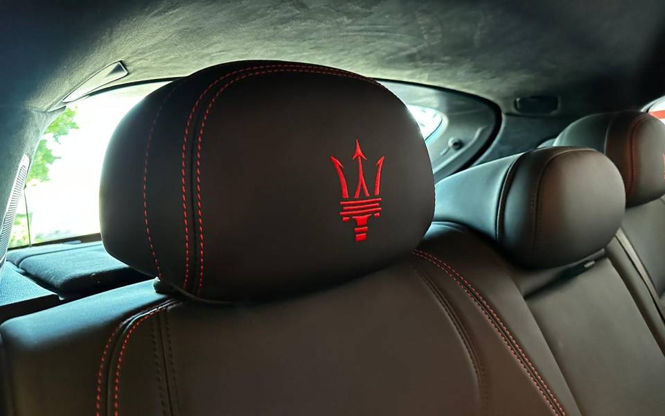 Bild 43/50 von Maserati Levante S (2020)