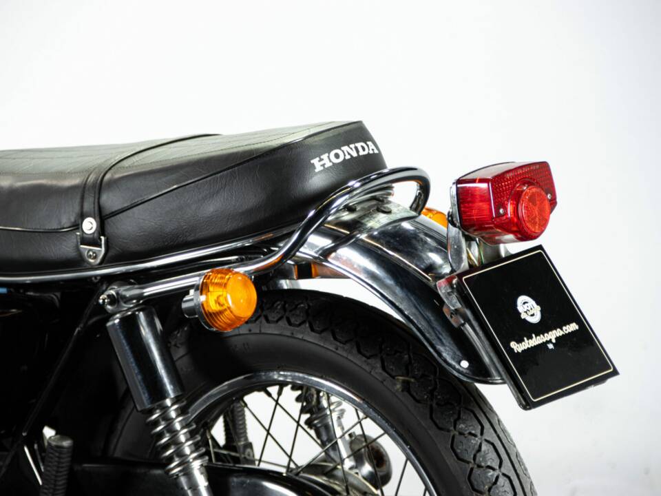 Image 16/50 of Honda CB 500 Four (1977)
