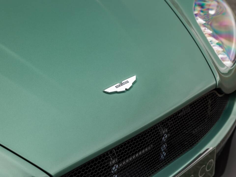 Image 40/65 de Aston Martin Vantage GT8 (2017)