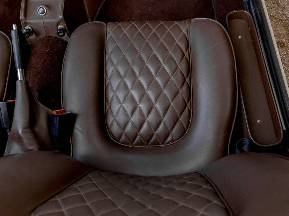 Immagine 41/50 di Alfa Romeo 2000 Spider Veloce (1980)