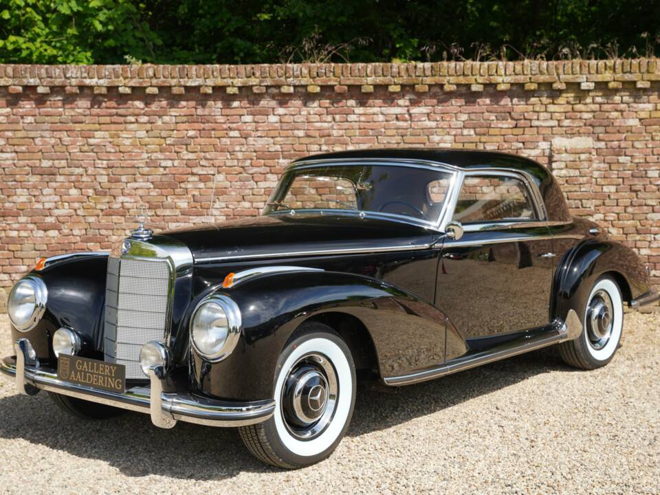 Image 1/50 of Mercedes-Benz 300 S (1953)