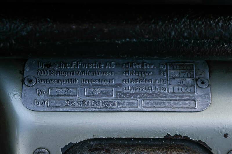 Bild 28/31 von Porsche 928 (1979)