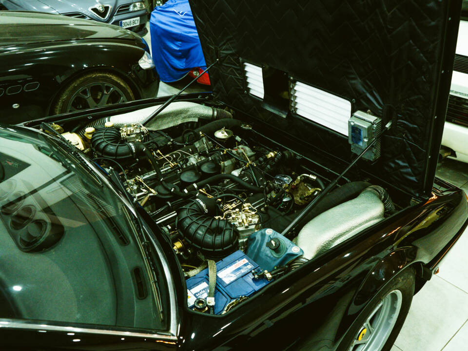 Image 2/37 of Ferrari 400i (1980)