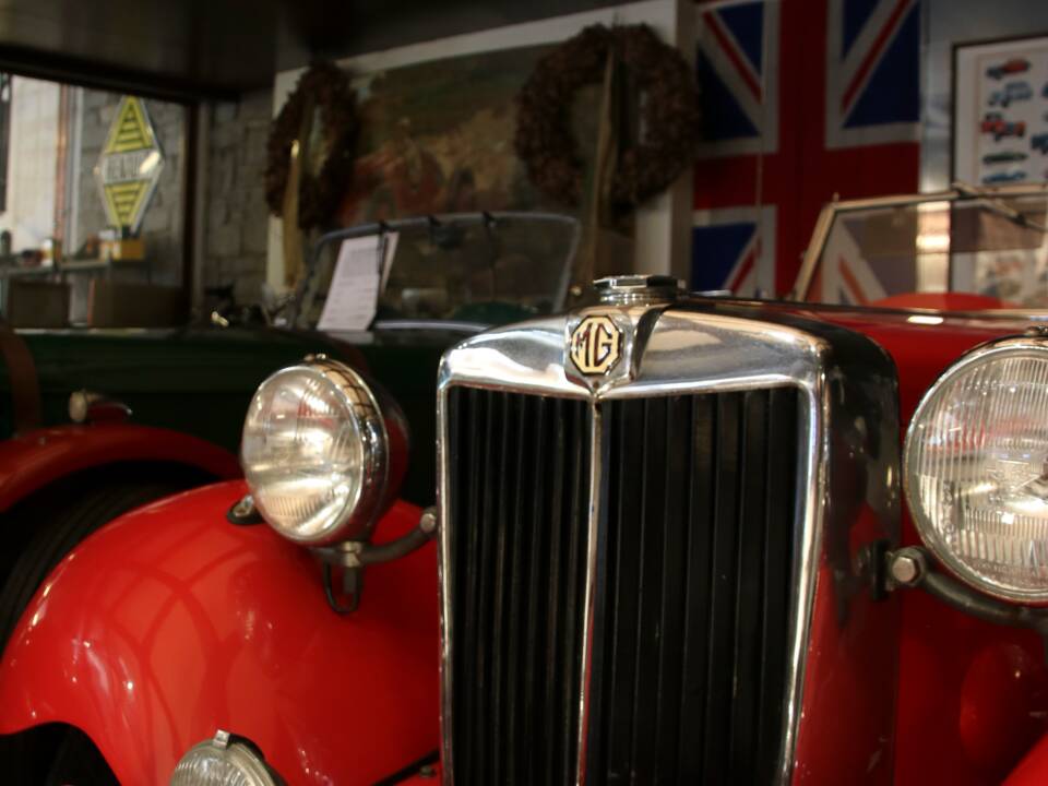 Imagen 35/49 de MG TD (1952)