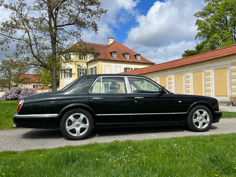 Image 7/62 of Bentley Arnage Red Label (2004)