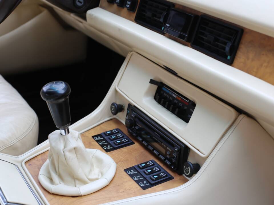 Bild 19/36 von Maserati Quattroporte 4900 (1984)
