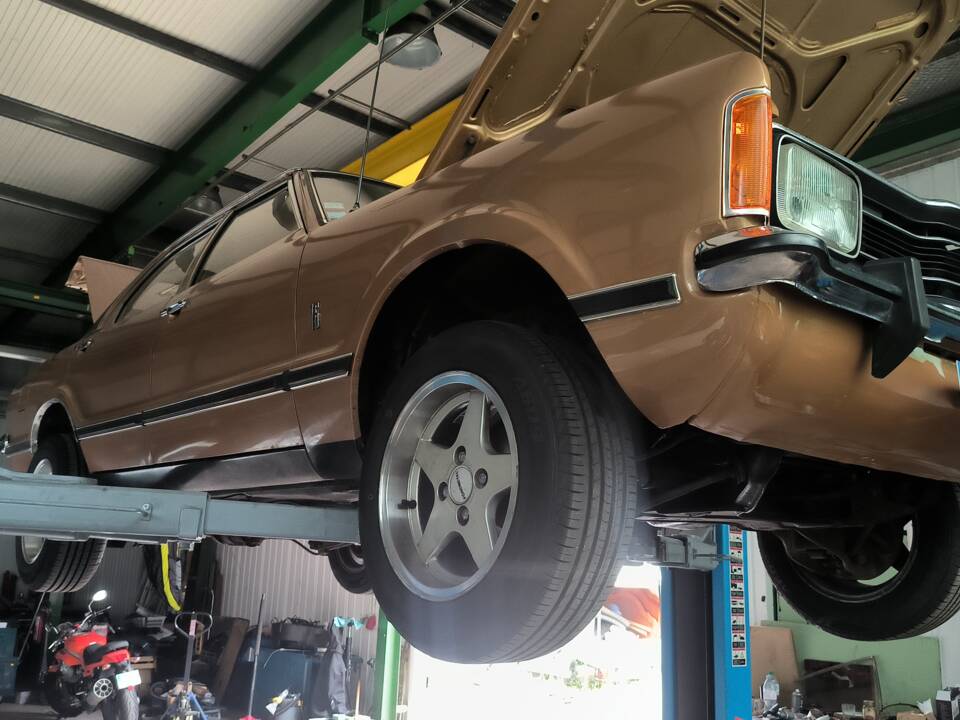 Bild 11/19 von Ford Taunus (1600GT) (1975)