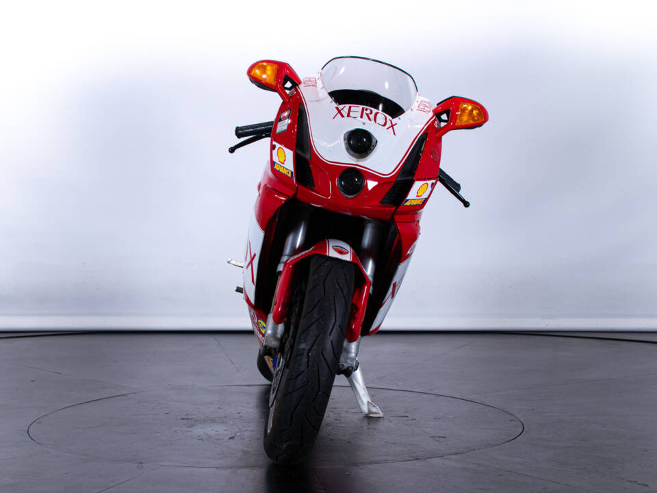 Image 6/50 of Ducati DUMMY (2003)