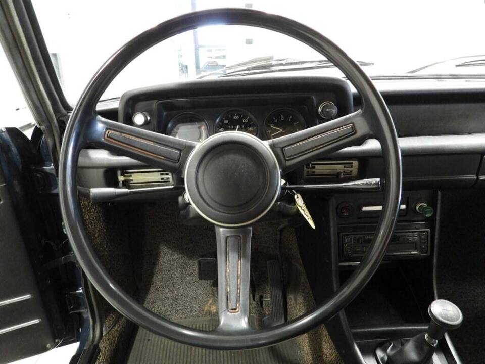 Bild 4/10 von BMW 1602 (1973)
