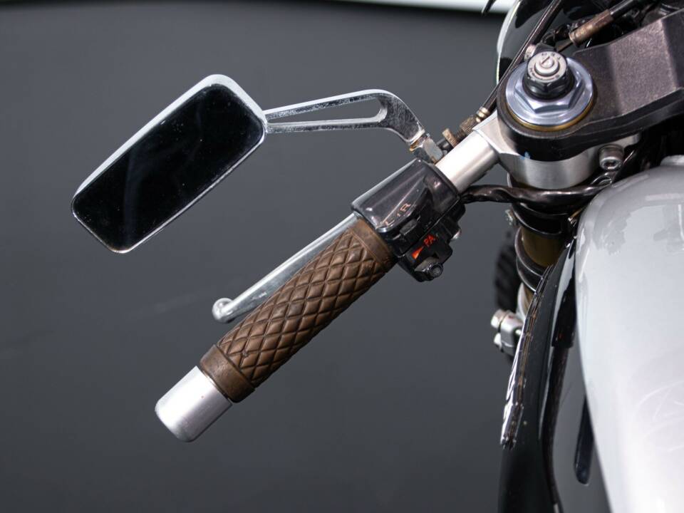 Immagine 24/50 di Honda CB 350 Four (1975)